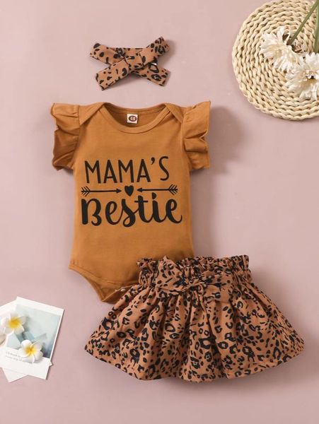 

baby girl letter graphic bodysuit & bow skirt & headband she, White