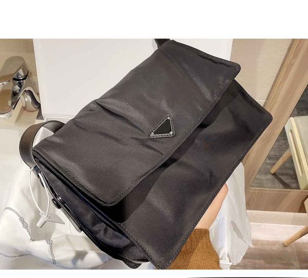 

stylish women bags 20aw designers business mens bags coss body fashion appears extravagant black color style