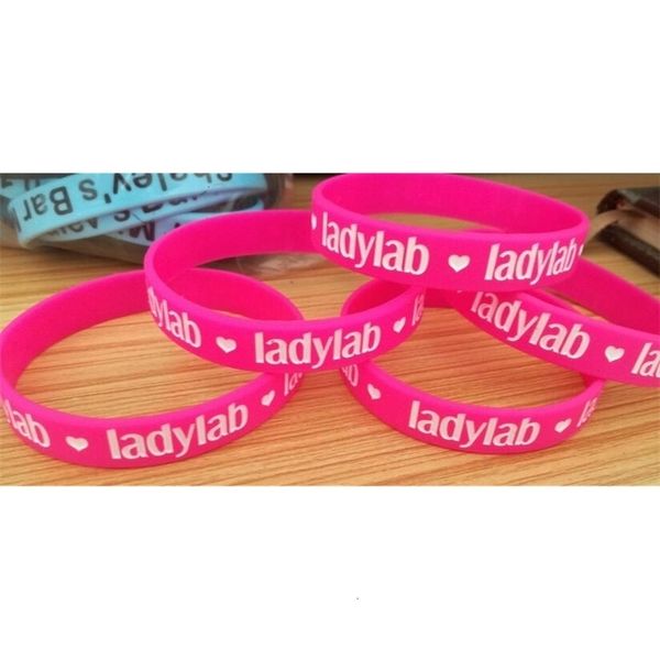 

factorywlngawareness 100pcs debossed rubber silicone cancer wristband breast barcelets carved ribbon hand bands sh190925