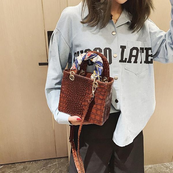 

women's designer luxury handbag 2020 fashion new pu leather women handbags crocodile pattern shoulder messenger bag