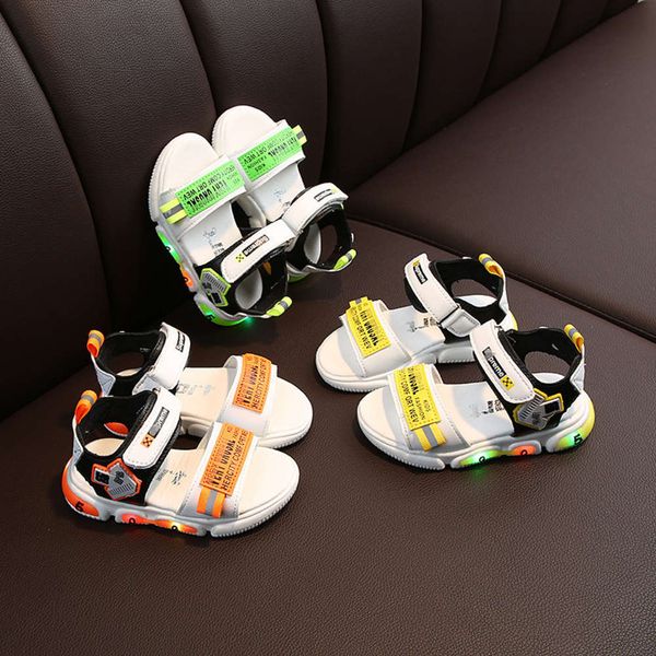 

flash light sandals new for children in summer 2020, Black;red