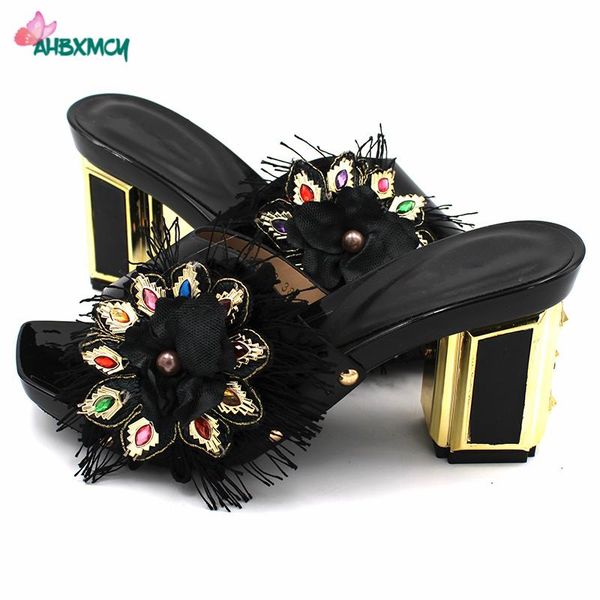 

2020 elegant style african women shoes with pearl in black color new design slipper with platform for wedding party