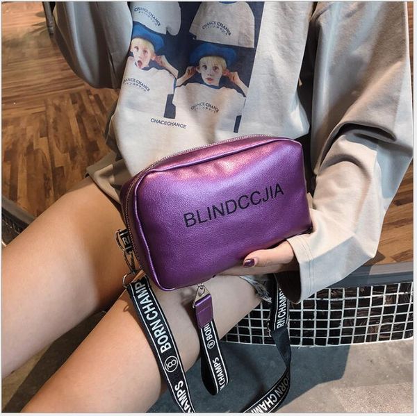 

2020 новых женщин сумка на дискотеке of the general crossbody сумка одно плечо маленький квадрат женщины посланника сумки мягкие сумки