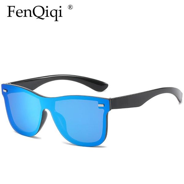 

fashion trend street shooting reflective sunglasses, White;black