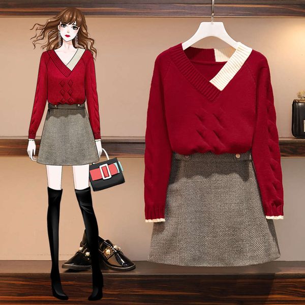 

autumn winter 2020 large women's fat mm sweater suit woolen cloth buttock skirt foreign style cover belly, reduce age and show thin, Black;gray