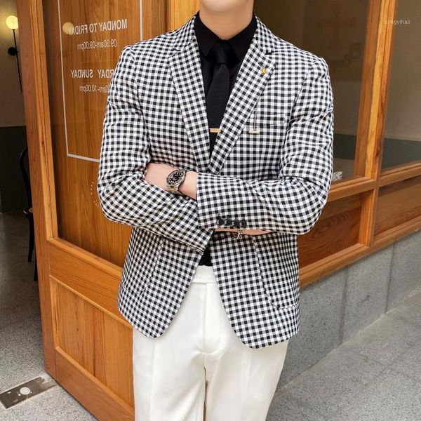 

2020 new plaid mens blazer jacket business men slim fit blazer fashion street wear social wedding homme suits jacket1, White;black