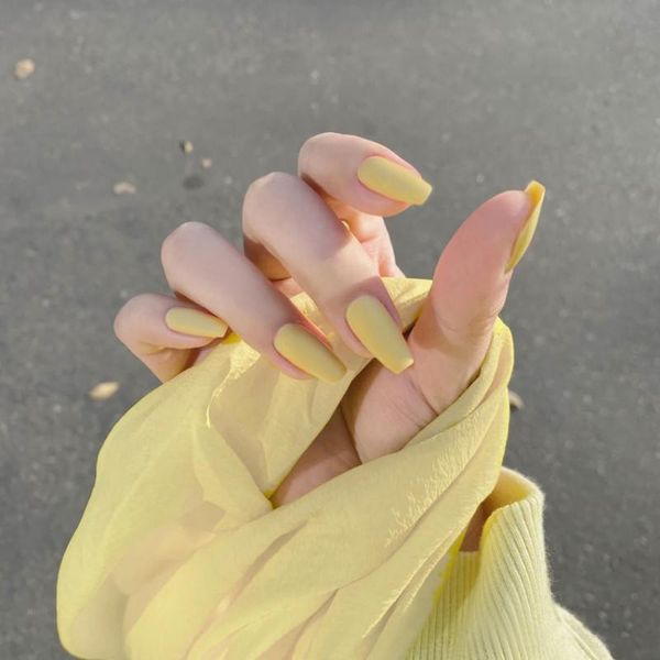 

false nails 2021 women winter fashion detachable artificial full cover long ballerina coffin stick display set with glue, Red;gold