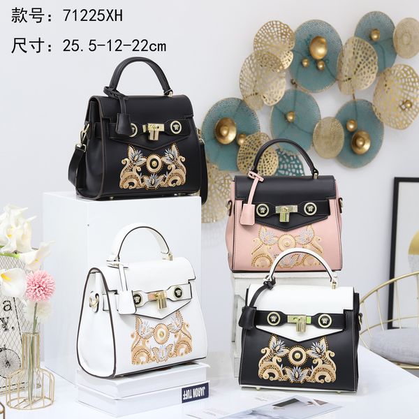 

2020 fashion pu women's portable straddle embroidery drill bag