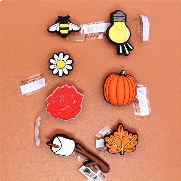 

original shoe charms accessories decorations cute daisy lamp pumpkin bee rose pvc buckle for kids party xmas gifts, White;pink