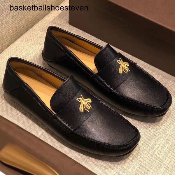 

luxury shoes triple black white for man woman designer flats skate casual shoes bee