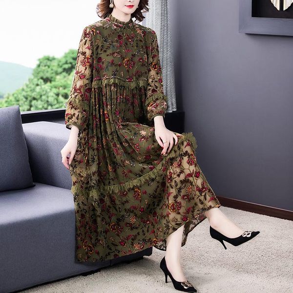 

korean clothing 2021 autumn new velvet jacquard loose large size burnt flower long dress printed fashion spliced robe 4l x y358, Black;gray