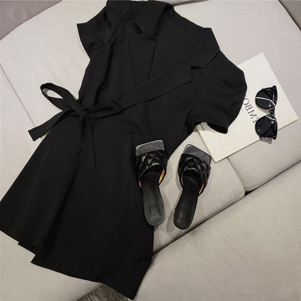 

2021 new simple fashion bubble short sleeve small waist women's belt full collar back dressed in solid color v0z3, Black;gray