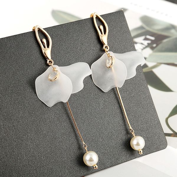 

elegant fashion shell pearl flower petal tassel earring for women wedding long pendientes fringed earrings jewelry gift