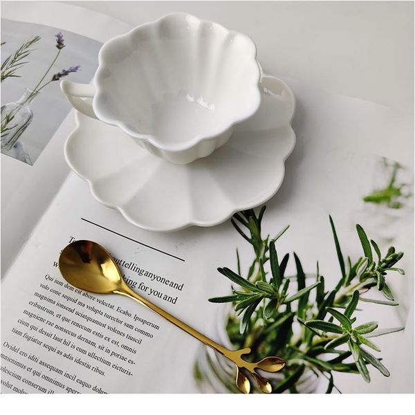 

100ml european luxurious ceramic petal office coffee cup and saucer set milk tea mugs birthday couples gifts friends bbykho
