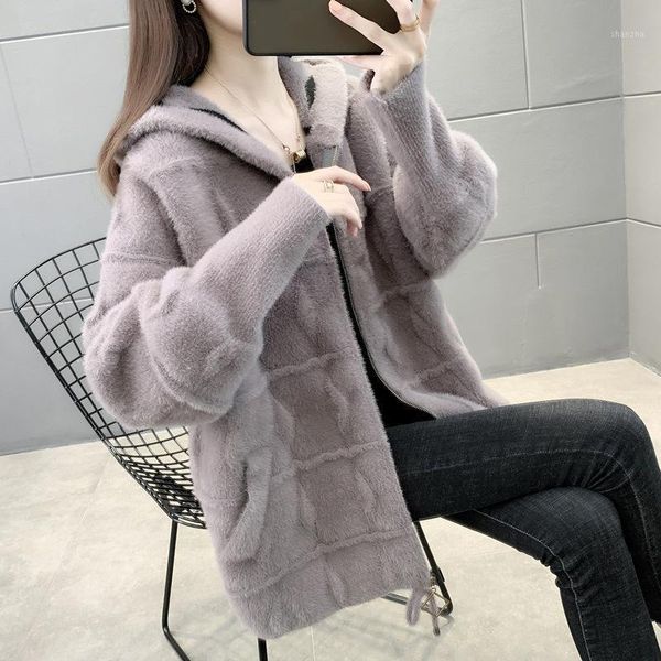 

bottle mink like sweater coat women's autumn / winter 2020 new women's wear thickened plush hat knitted cardigan1, Black