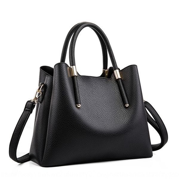 

women's 2019 new classic atmosphere leisure hand handlarge capacity single shoulder straddle handbag simple women's bag mc8v8