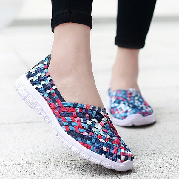 

women sneakers summer woven shoes womens flats casual breath loafers femael tenis lightweight sneakers zapatos big size 35-42 1020, Black;white
