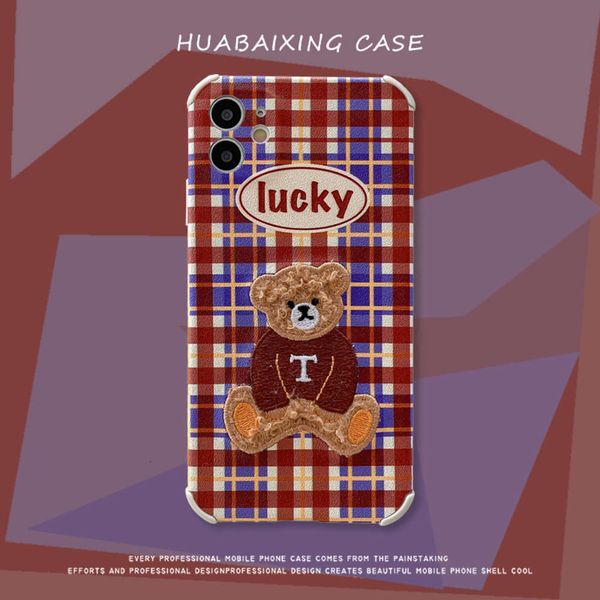 

3cute cartoon embroidery lattice bear for 12pro max 11 case x xr / se female 8plus personality 7p creative xsmax silicone vip 12minicf1