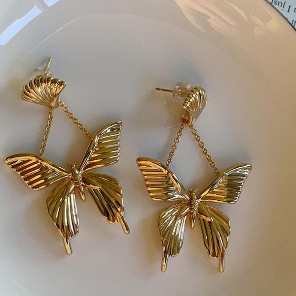 

vintage gold color butterfly modelling earring elegant geometric drop earring for women minimalist metal banquet jewelry, Silver