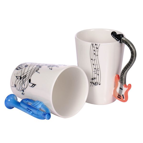 Por atacado guitarra copo de cerâmica personalidade de personalidade nota de leite suco de leite caneca de limão de café xícara de café home office home drinkware presente y200106