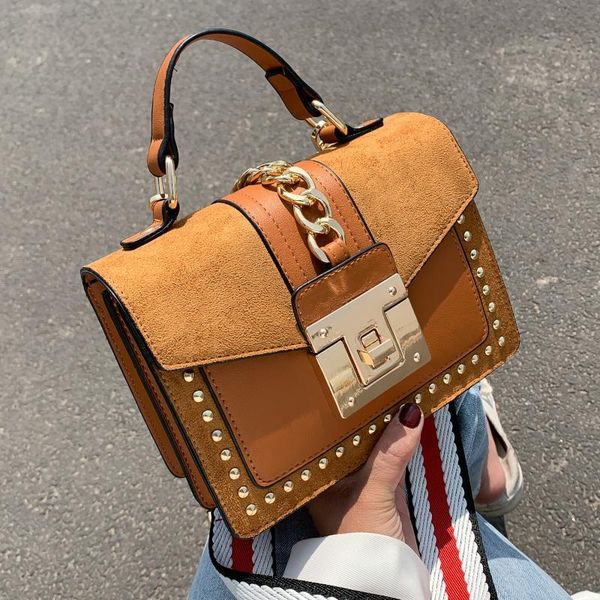 

мода заклепка кожа сумка crossbody сумки для женщин 2020 trend кошельки и сумки роскошные сумки женщин сумки конструктора