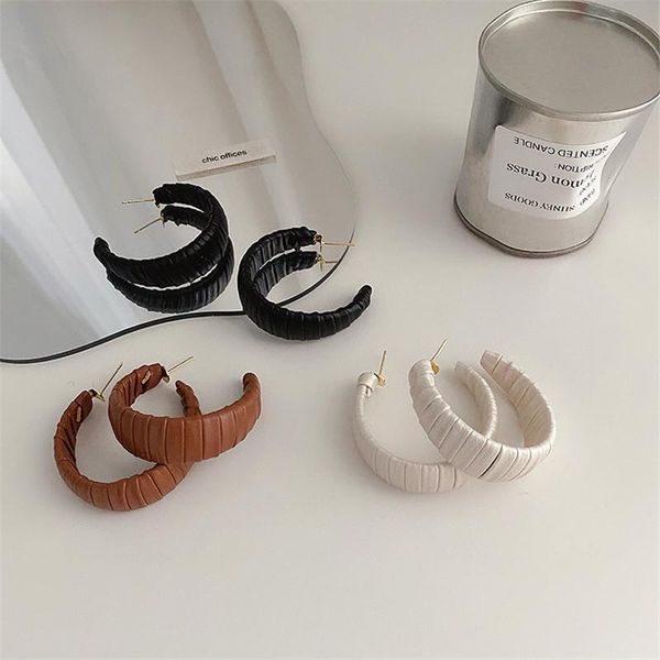 

2021 new korean vintage leather hoop earrings for women temperament statement fashion jewelry pendientes mujer, Golden;silver