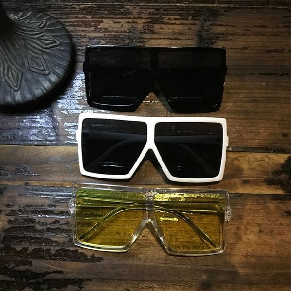 

lfil sl wind zheng xiuwen small white net red star same style sunglasses female oversize box m, White;black