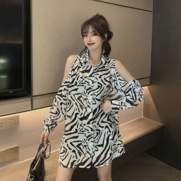 

fashion suit women 2020 summer leopard print chiffon shirt heart setshoulder shirtshorts shirthigh waist denim shorts ekt5b, Gray