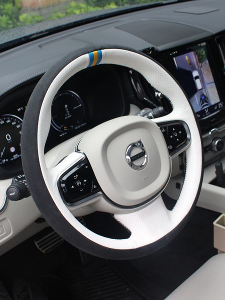 

diy suede hand sewn car steering wheel cover for volvo xc60 s90 xc40 s60l car accessories