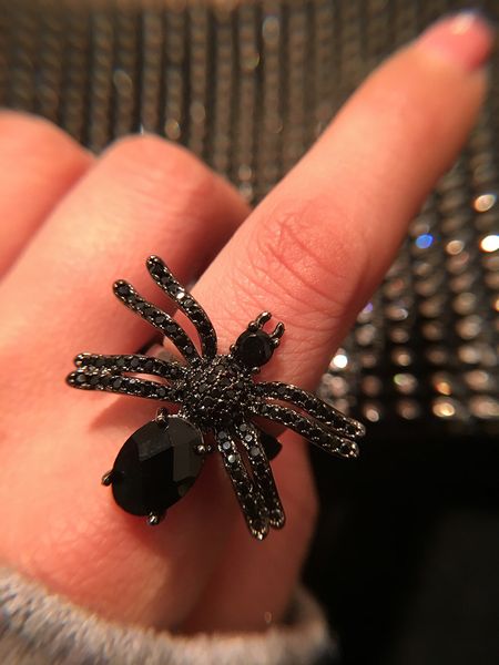 

merry christmas to youeurope and the united states overbearing retro index ring national wind black spider ring, Silver