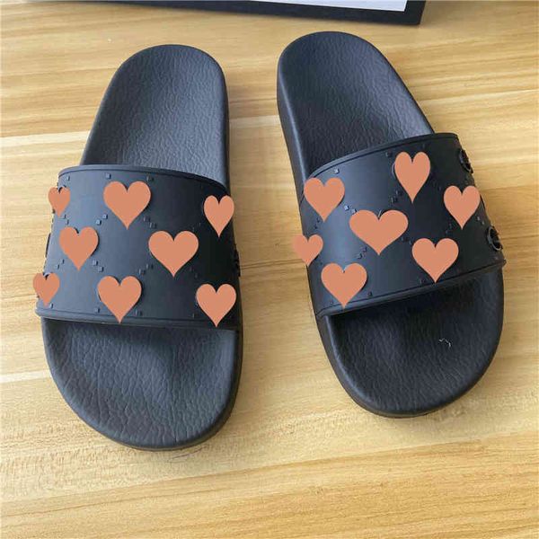 

slippers men's flip flops couple beach shoes trend of women's slippers in summer 2022, Black