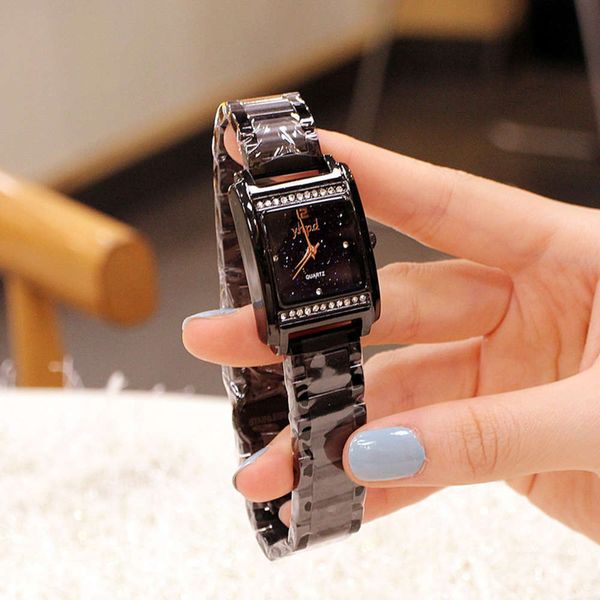 

2020 fashion new lady watch lady's star steel quartz waterproof tide watch time limited