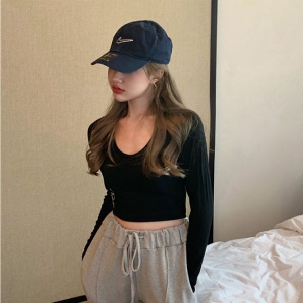 

новый летний руи ифань все вокруг сплошной цвет талии закрытия тонкий низкий воротник короткий пуп подвергаются длинным рукавом футболки фут, White