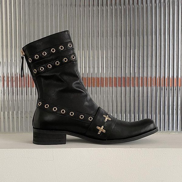 

2020 unique design genuine leather riding boots women boots motorcycle the rivet hole new winter women shoes, Black