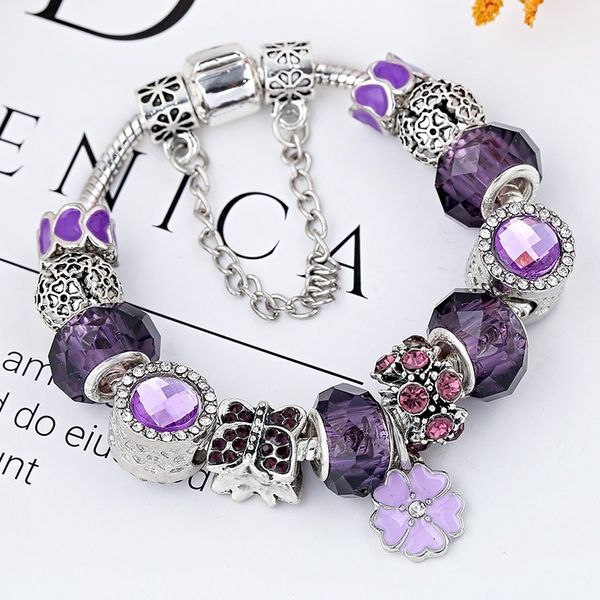 2022 Neues Charm-Armband, lila Kristall, fünf Blütenblätter, Blumenanhänger, Schmetterling, europäische Perlen, Wabenarmreif, passend für Armbänder und Halsketten