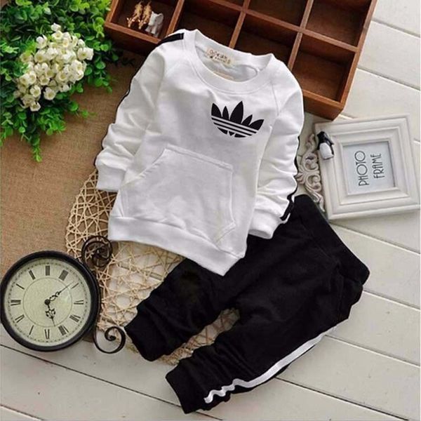 

brand baby boy clothing sets autumn casual baby girl clothes suits children suit clothes sweatshirts+sports pants kids set y200323, White