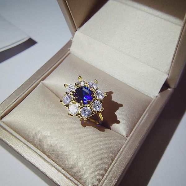 

fashion princess wedding noble rings for women dark blue zircon crystal gold filled engagement flower jewelry ring dropshipping, Golden;silver