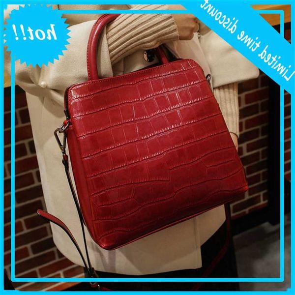 

2020 new style fashionable women's hand-held messenger cow leather shoulder bag