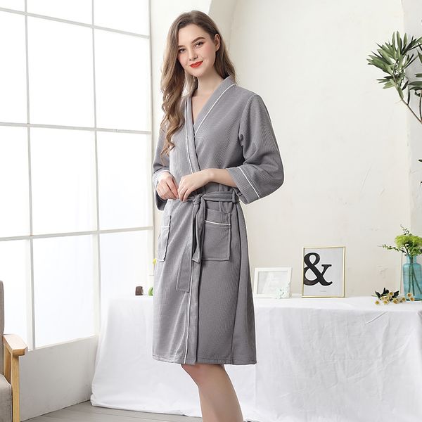

2021 new women's spring summer night gown solid female bathrobe ankle length plus size v neck three sleeve sleepwear jdgq, Black;red