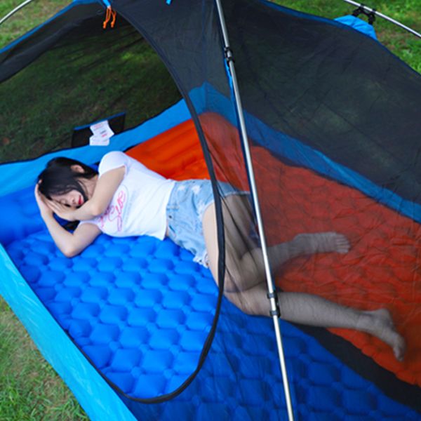 Tenda inflável colchão de ar ao ar livre acampamento à prova de umidade esteira w / saco acampando elementos ao ar livre portáteis q0109