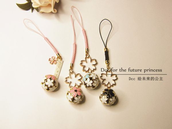 

dcc cherry blossom bell key chain simple and fresh minority bag u-disk mobile phone pendant for lovers to avoid losing