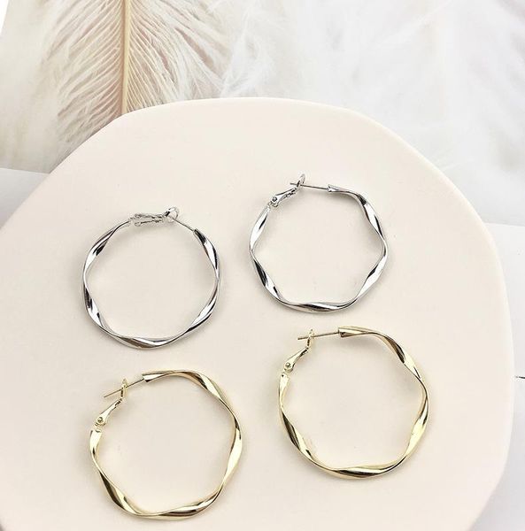 

s925 women needle big hoop earrings female korean fashion personality joker casual hoop earring geometric exaggerated earrings1, Golden;silver