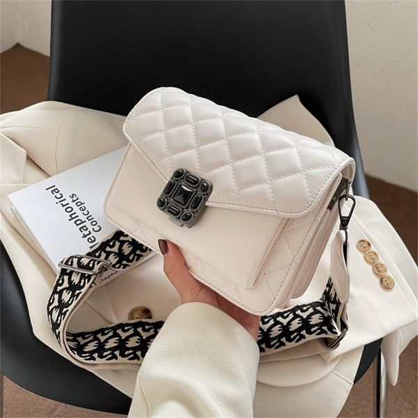 

outlet sale 80% off small female 2022 new versatile ins texture niche lingge broadband messenger foreign style small square bag wholesale st