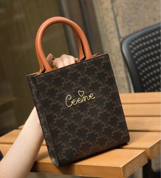 

qixi cabas arc de triomphe embroidery mini tote vertical hand printed old flower shopping bag