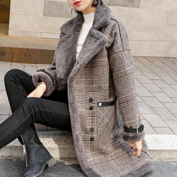 

plaid coat women's new autumn and winter 2021 thickened mid-length lamb-like fur woolen coat volume_up content_copy share, Black