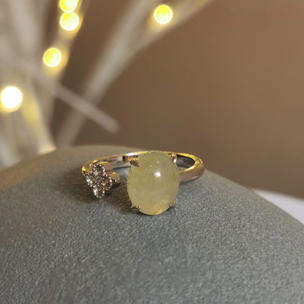 

four-leaf jade egg ring, Golden;silver