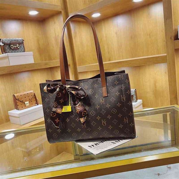 

2022 factory wholesale silk scarf large capacity single shoulder tote bag autumn women's fashion portable shopping bag