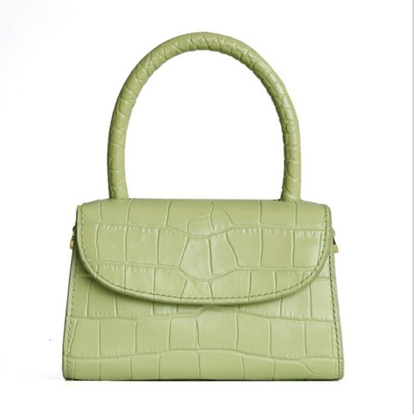 

new mini flip crocodile leather one shoulder messenger bag