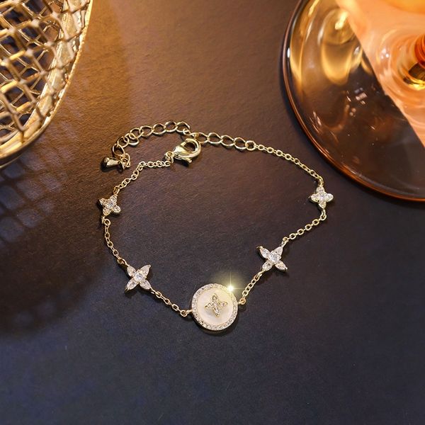 

7kyyc korean women of versatile small zircon simple wind version ins star design net red temperament bracelet personalized jewelry bracelet, Golden;silver