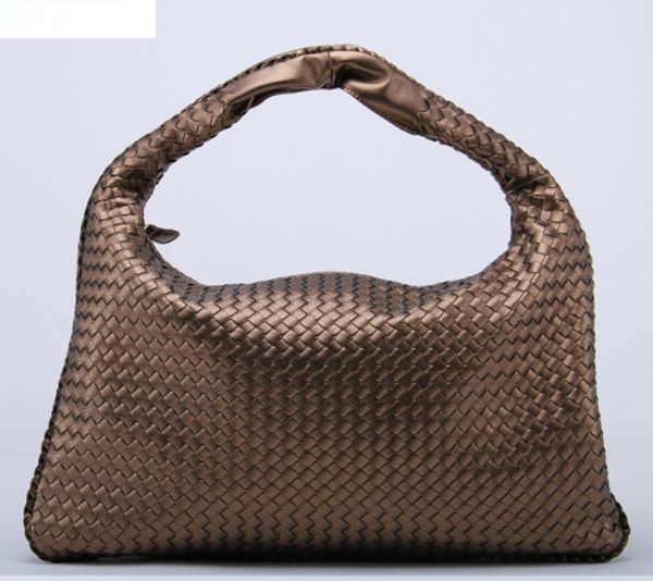 2022 New classic women woven Star model imitation sheepskin dumpling Casual fashion shoulder bag Large capacity handbag
